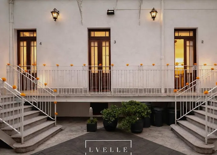 Hermosa En Casona Colonial Mexicana - 1 * México DF